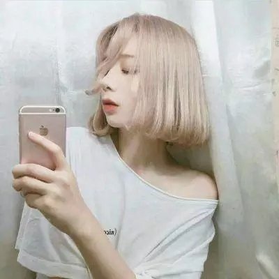 狼女