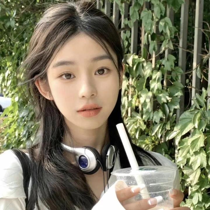 女巫阿加莎